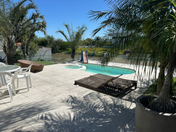 Sobrado alto padr�o no Marina Ilha Verde